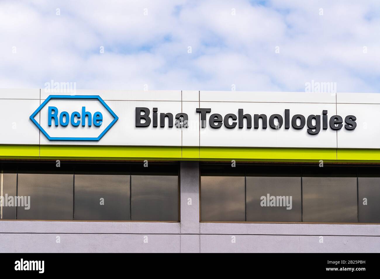 Feb 21, 2020 Belmont / Ca / USA - Roche Bina Technologies headquarters in Silicon Valley; Part of the Diagnostics division of F. Hoffmann-La Roche AG Stock Photo