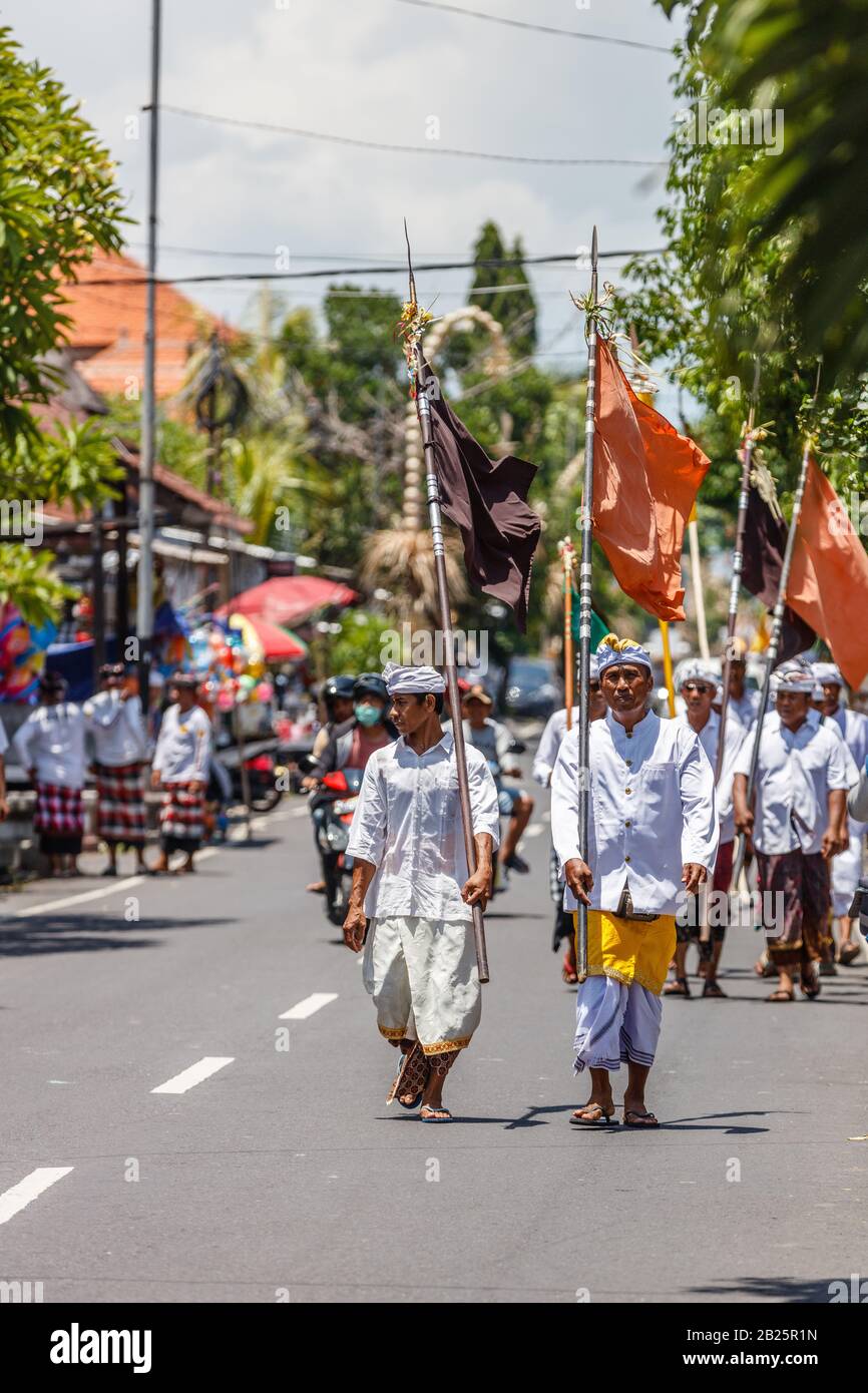 Procession of the Balinese Hindu during Kuningan celebration. Munggu village, Bali, Indonesia. February, 29, 2020. Stock Photo