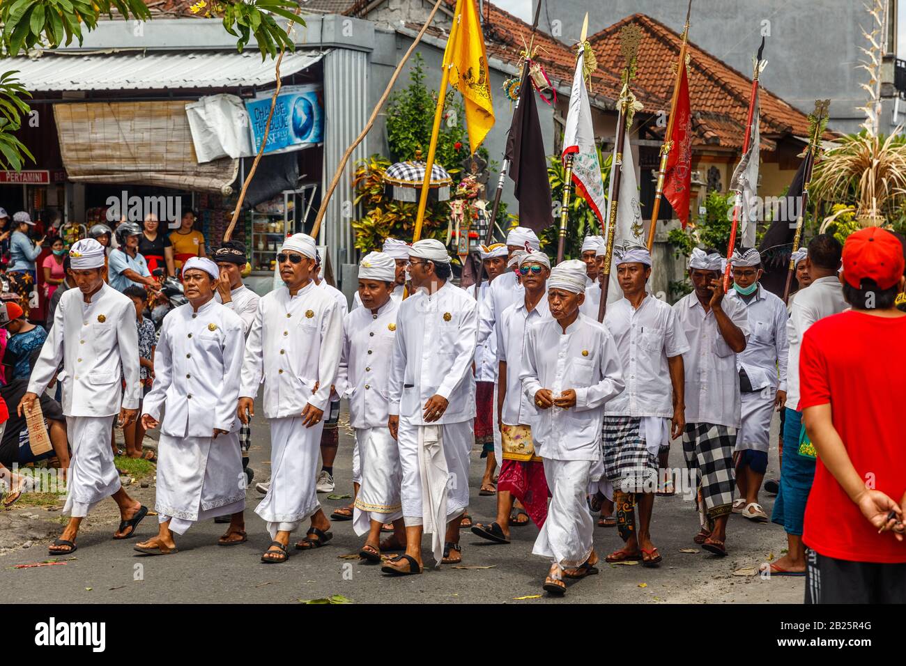 Procession of the Balinese Hindu during Kuningan celebration. Munggu village, Bali, Indonesia. February, 29, 2020. Stock Photo