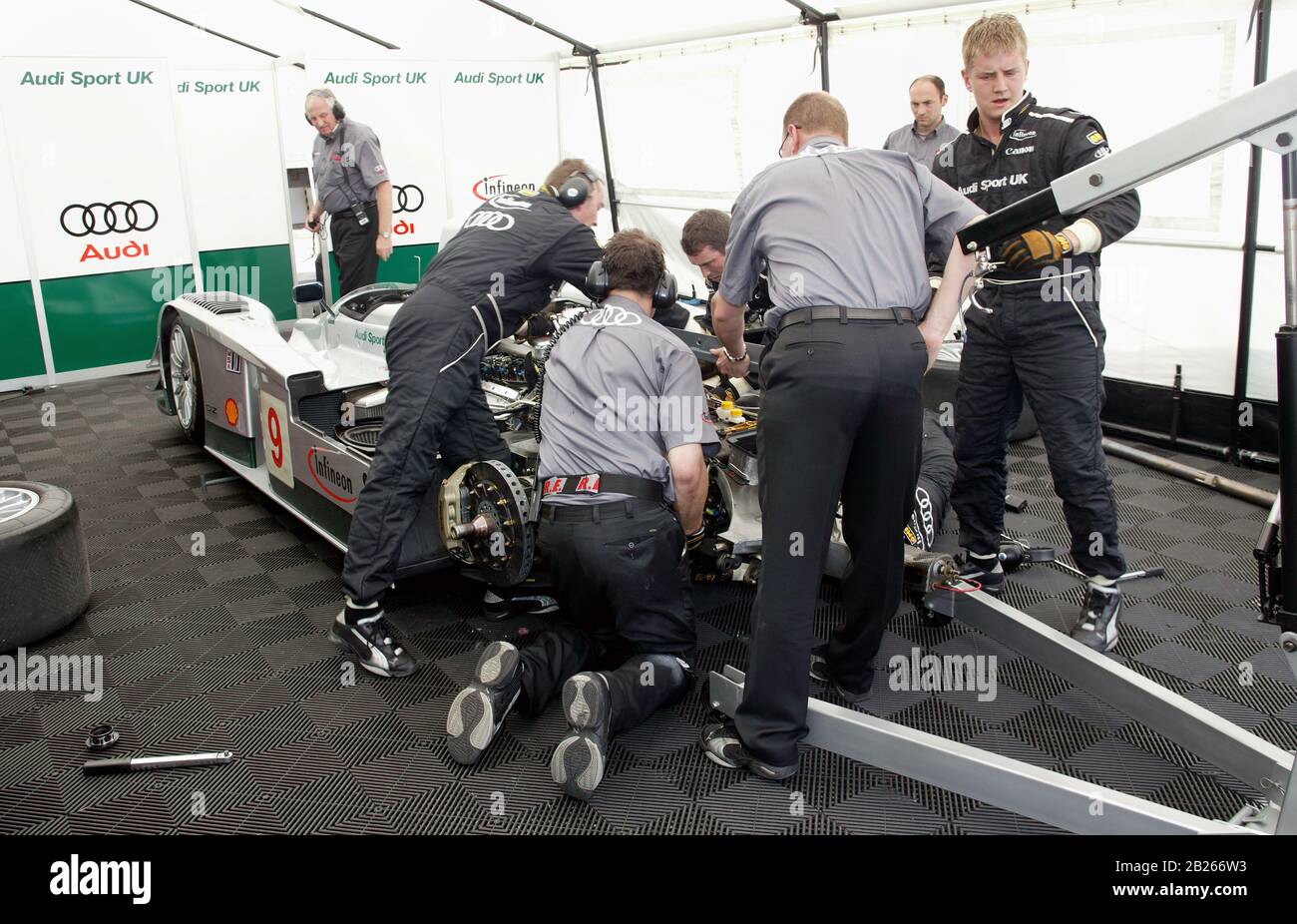 2003 Sebring 12 hour race Stock Photo Alamy