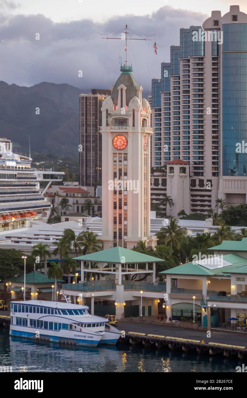 USA, Hawaii, Oahu, Honolulu, Port & Aloha tower Stock Photo