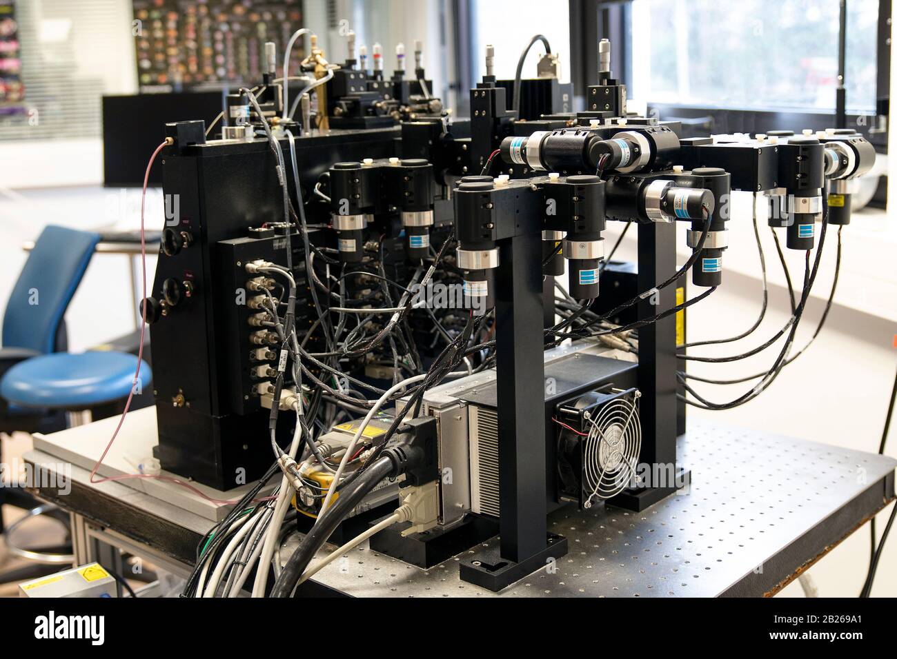 Electronic apparatus in a physics laboratory Stock Photo Alamy
