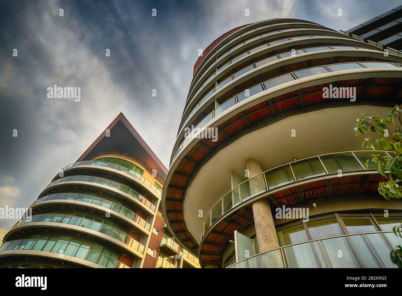 battersea power station development apartments Stock Photo Alamy