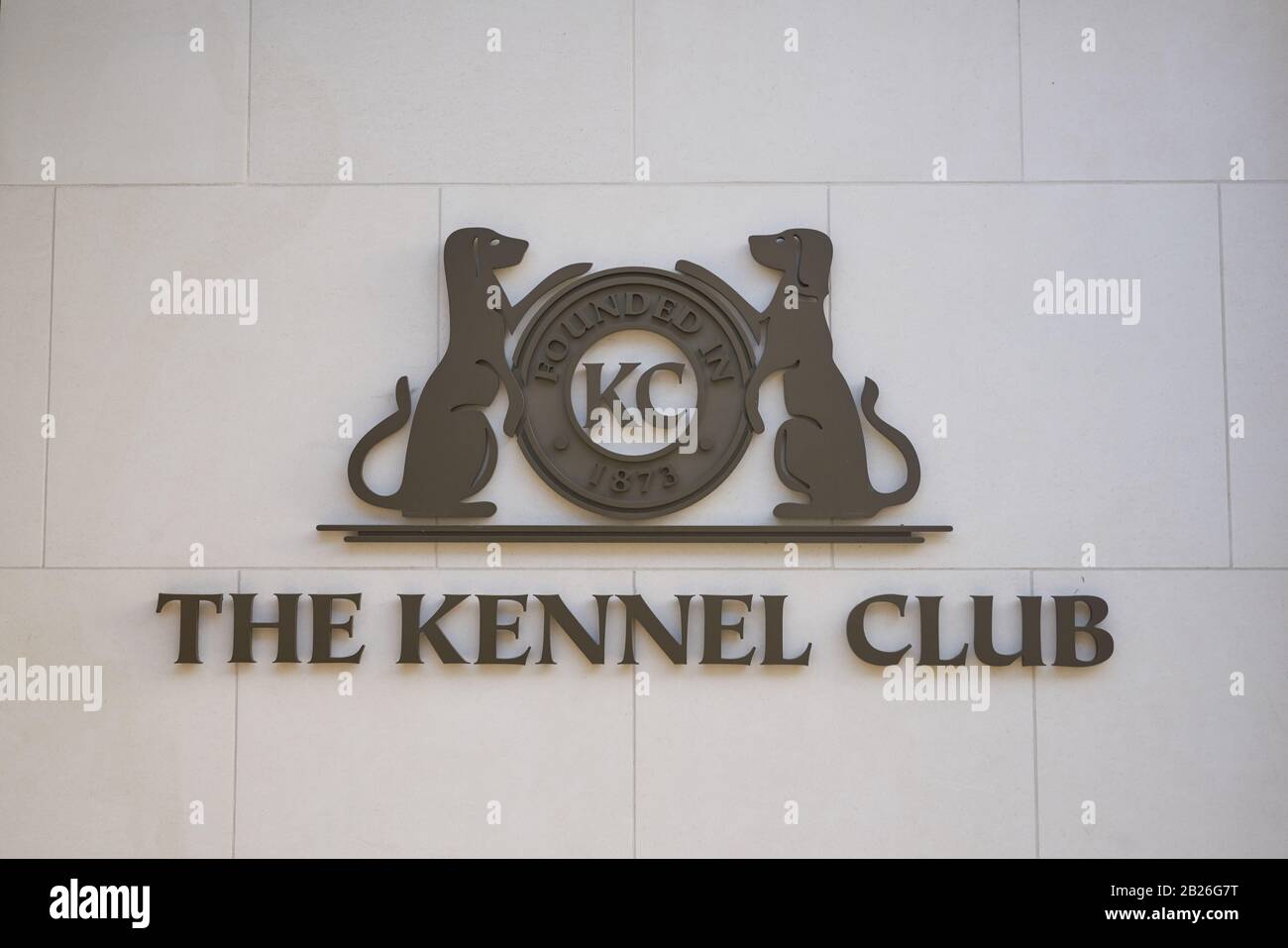 the kennel club mayfair Stock Photo Alamy