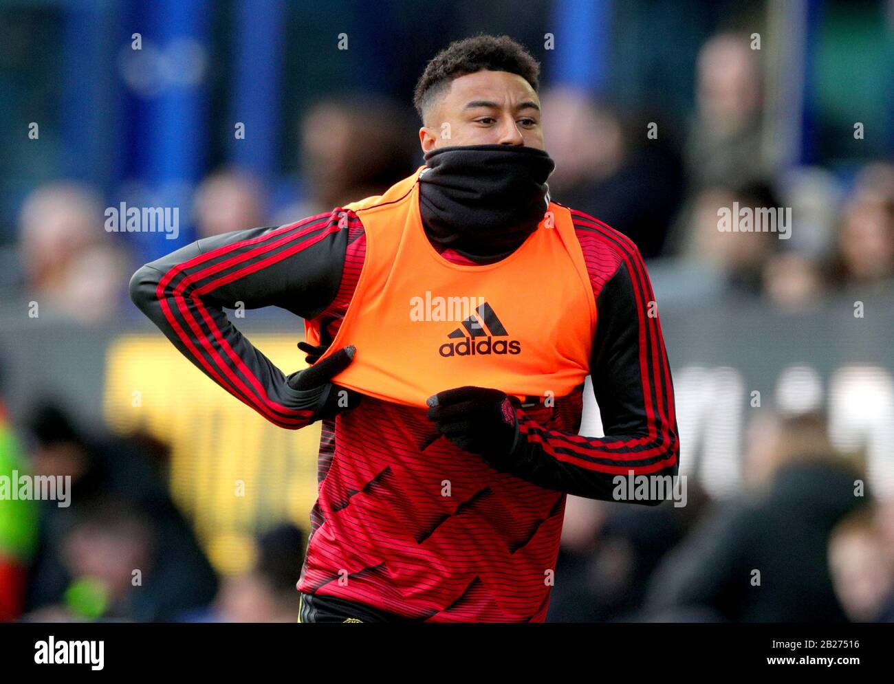 Manchester United's Jesse Lingard warms up on the sidelines during the  Premier League match at Goodison Park, Liverpool Stock Photo - Alamy