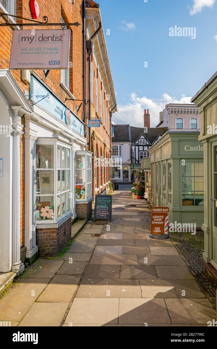 Farnham surrey castle street hires stock photography and images Alamy