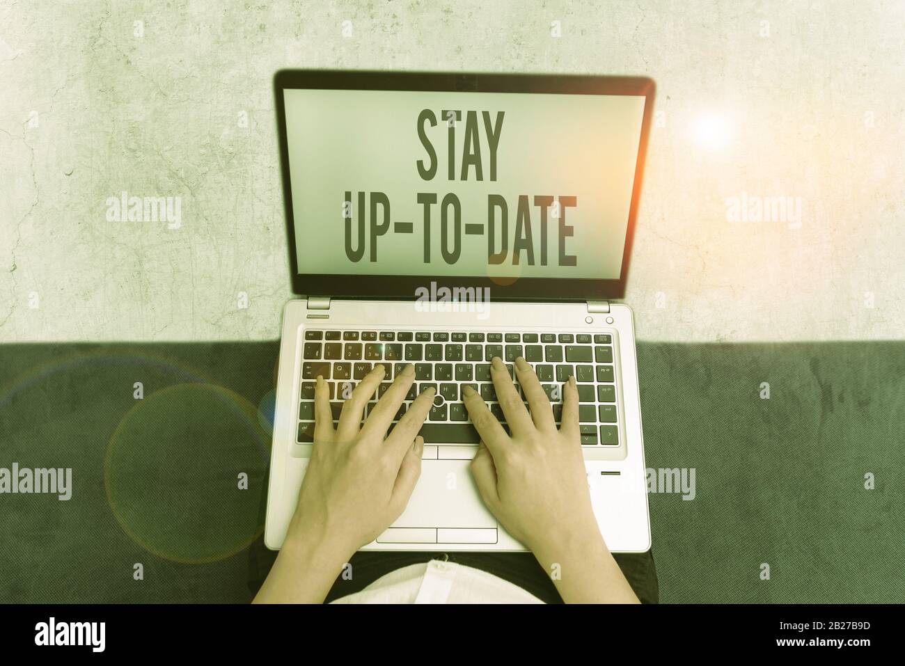 Writing note showing Stay Up To Date. Business concept for knows all the most recent news and changes in a situation Stock Photo
