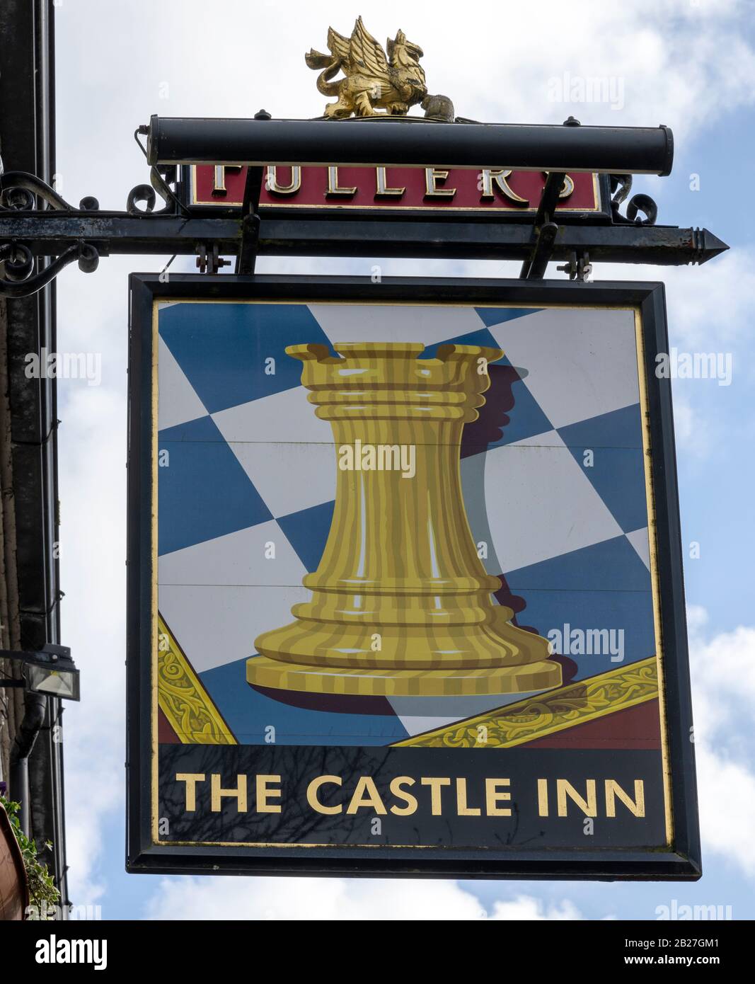 Handing pub sign - The Castle Inn - A Fullers public house - Finchdean Road, Rowlands Castle, Hampshire, England, UK Stock Photo