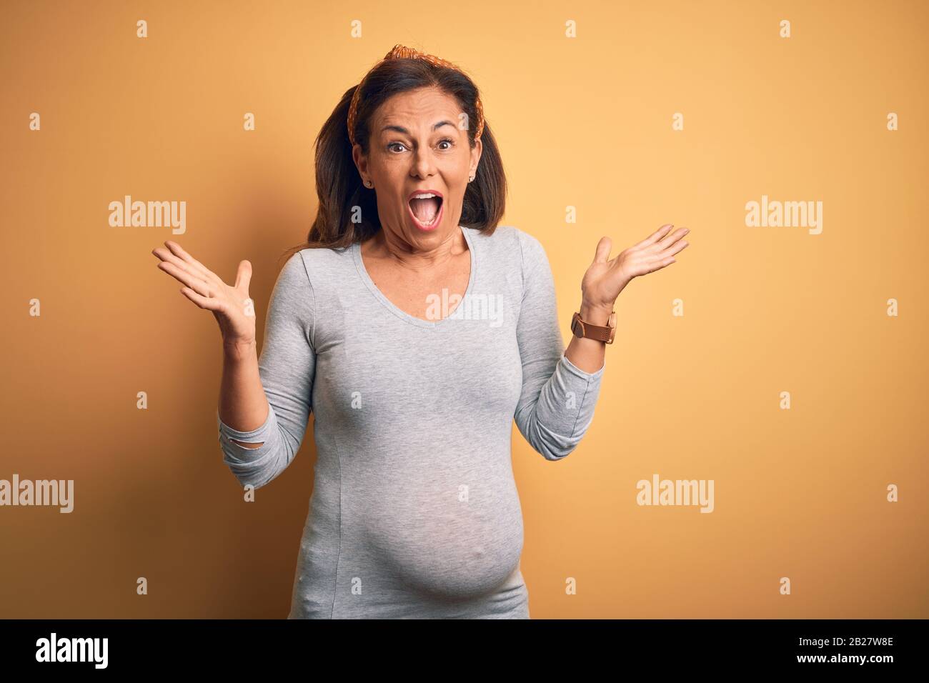 Middle age pregnant woman expecting baby at aged pregnancy ... Middle age pregnant woman expecting baby at aged pregnancy ...