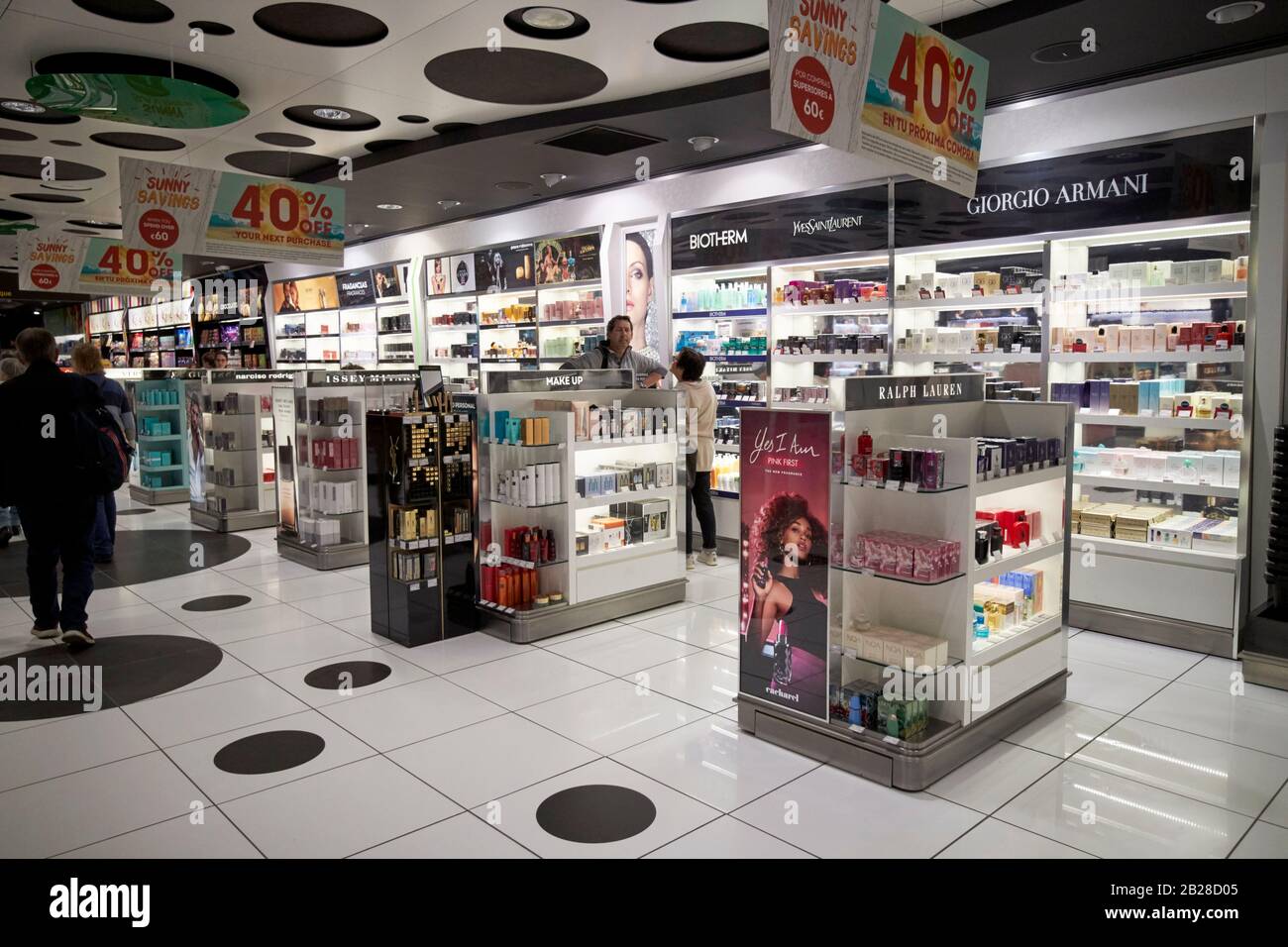 Duty Free Shopping High Resolution Stock Photography and Images - Alamy