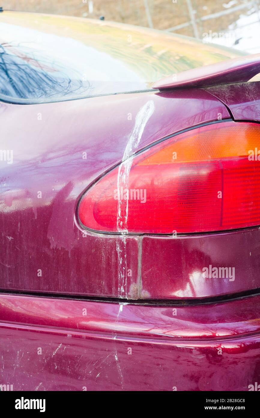 car covered in bird droppings Stock Photo Alamy