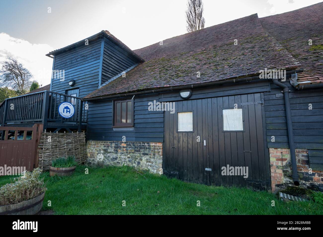 Puttenham eco camping barn, basic hostel accommodation in a Surrey Hills village, Surrey, UK Stock Photo