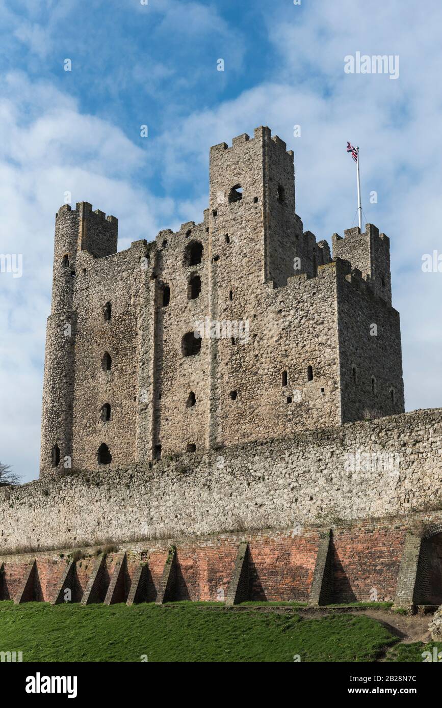 The Keep of Rochester Castle, Kent taken on a sunny day Stock Photo - Alamy