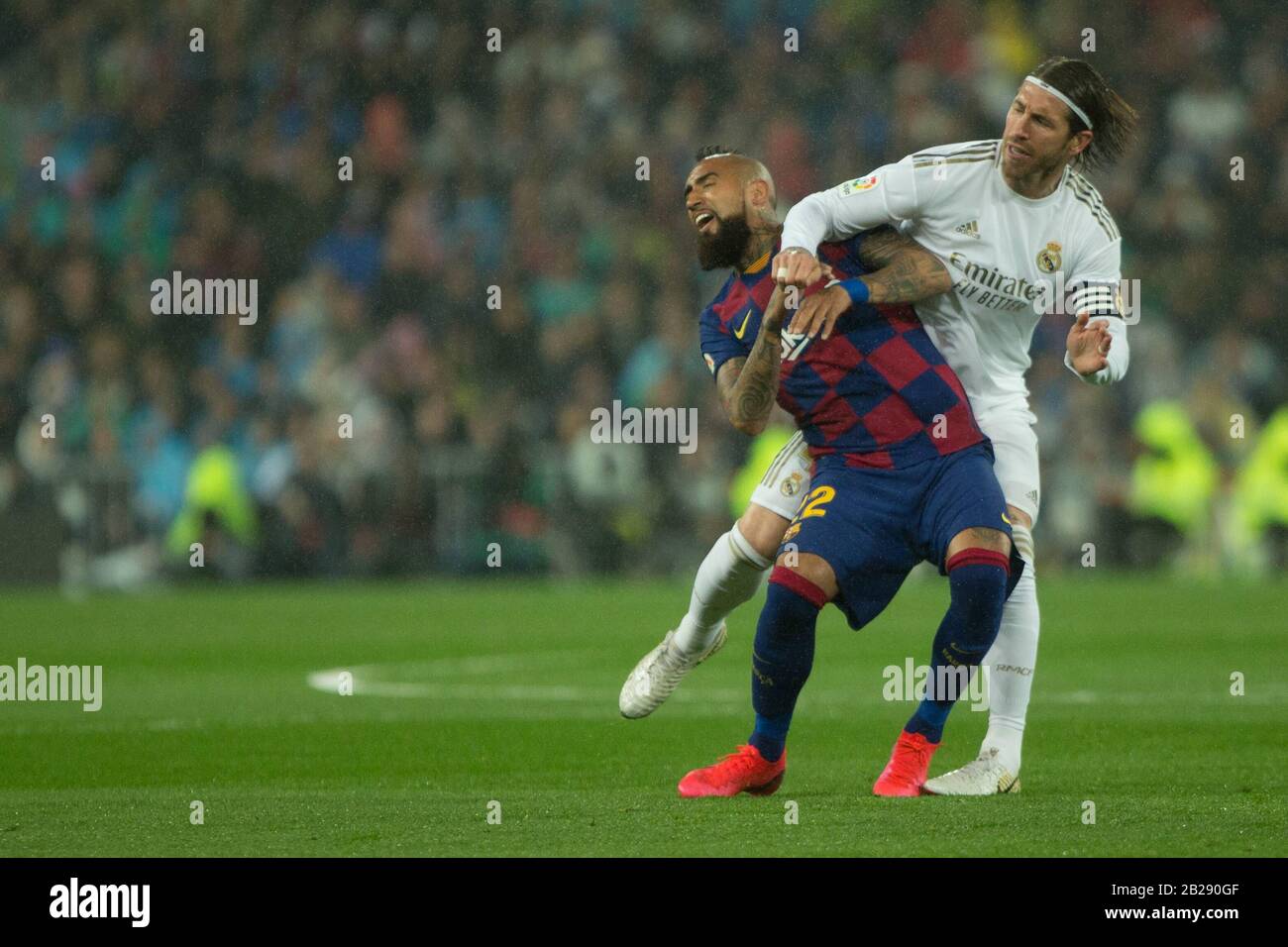 interior Recomendación Mathis Madrid, Spain. 01st Mar, 2020. ARTURO VIDAL AND SERGIO RAMOS DURING MATCH  REAL MADRID VERSUS FC BARCELONA AT SANTIAGO BERNABEU STADIUM. SUNDAY, 1  MARCH 2020 Credit: CORDON PRESS/Alamy Live News Stock Photo - Alamy