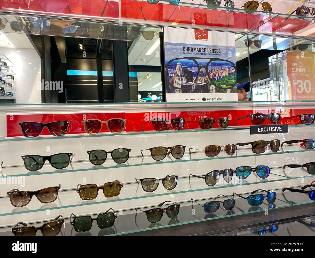 ray ban sunglasses in store