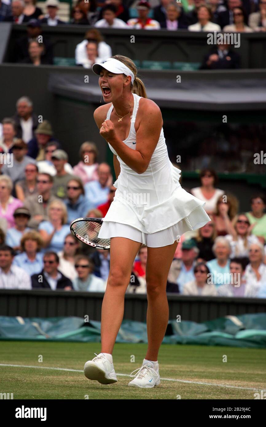 26 June 2007 -  Wimbledon, UK:  Maria Sharapova celebrates a point against Venus Williams, during their fourth round match at Wimbledon.  Sharapova, who won five grand slam titles and was one of the highest earning email athletes, announced her retirement from competitive tennis last week. Stock Photo