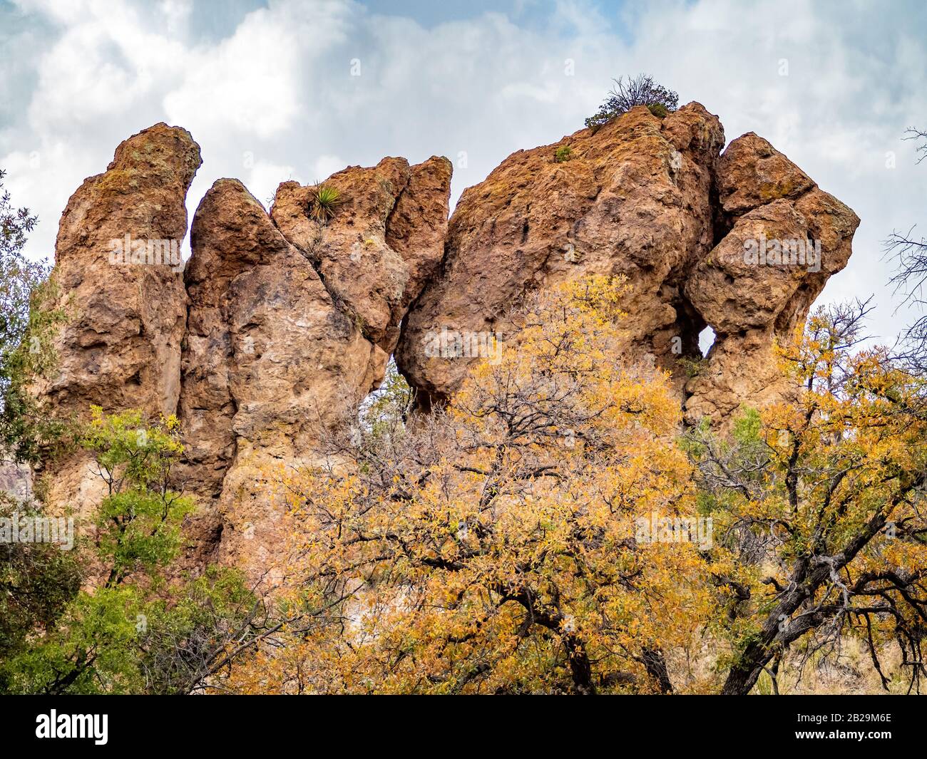hiking through the rock formations at Chiricahua National Monument park ...