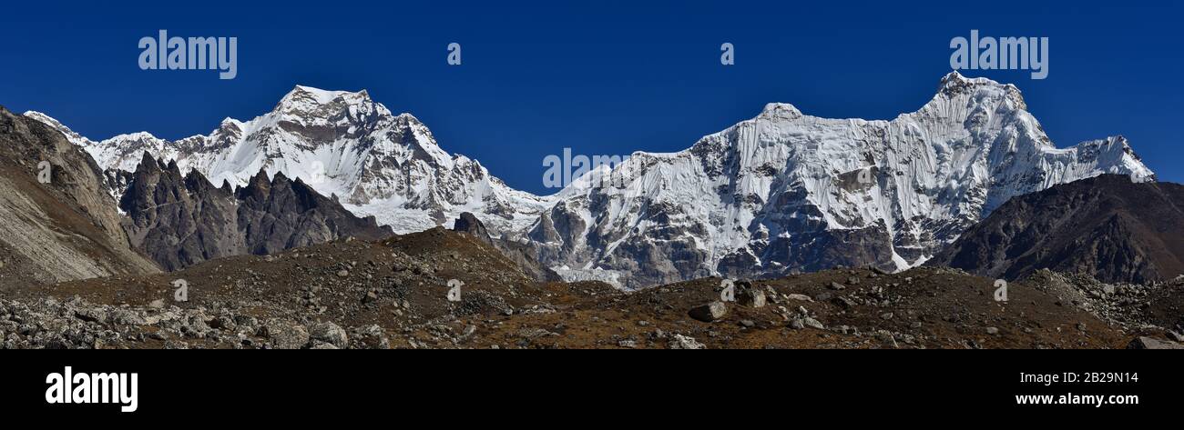 Panorama of Mount Everest and Lhotse, two of the highest mountains in the world, of Himalayas in Nepal Stock Photo