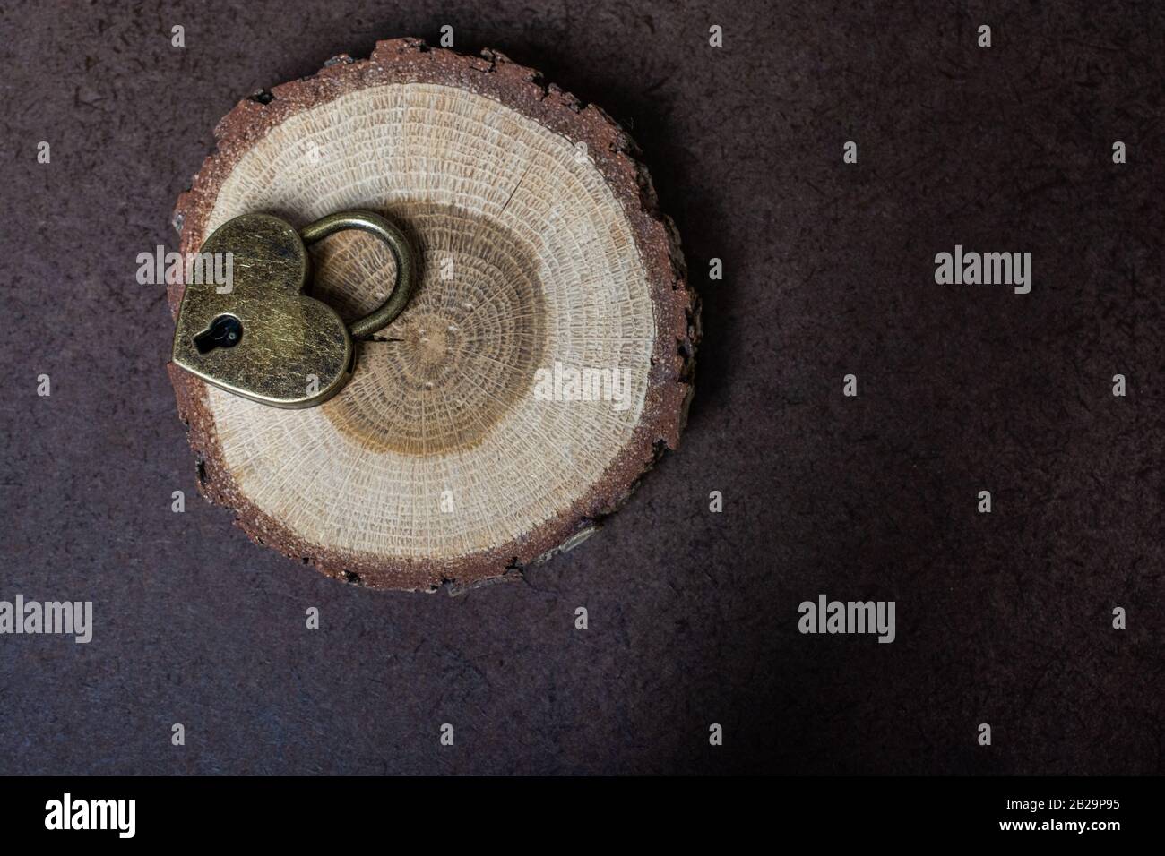 Metal padlock in heart shape as symbol of love Stock Photo - Alamy