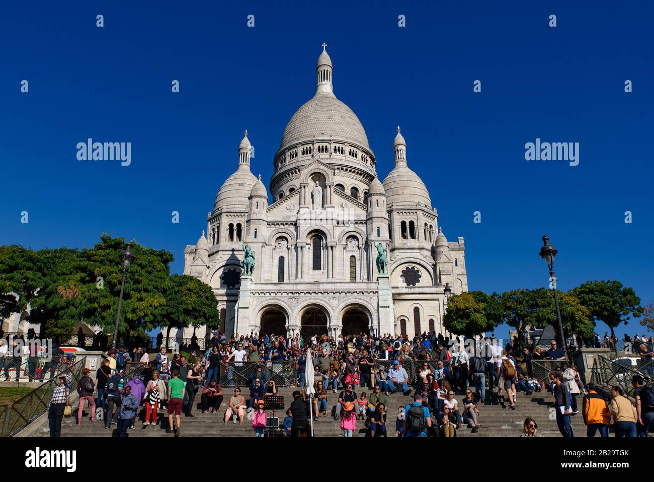 Sacré-Coeur (Basilica of the Sacred Heart), a famous catholic church in Montmartre, Paris, France Stock Photo