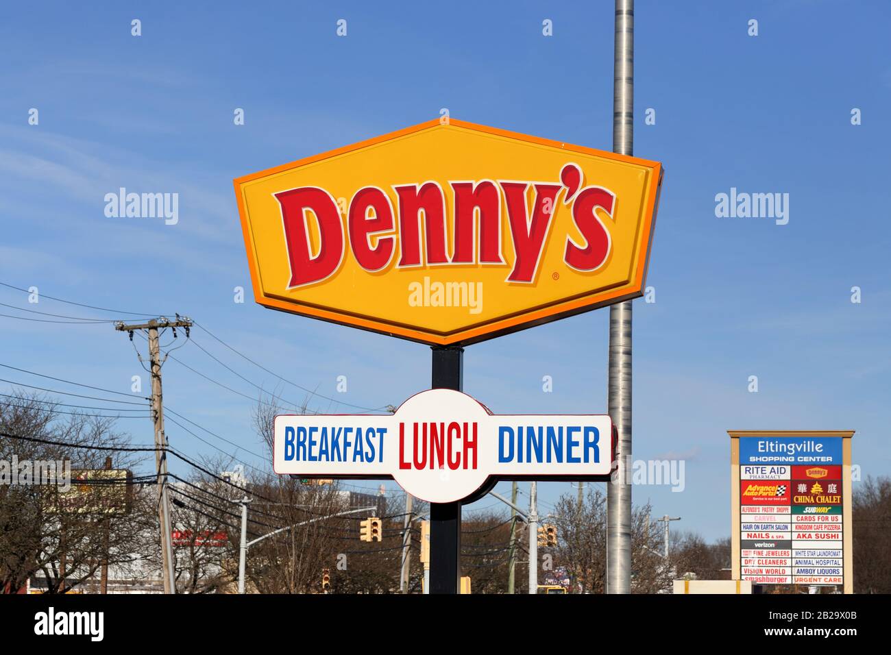 Dennys sign hires stock photography and images Alamy