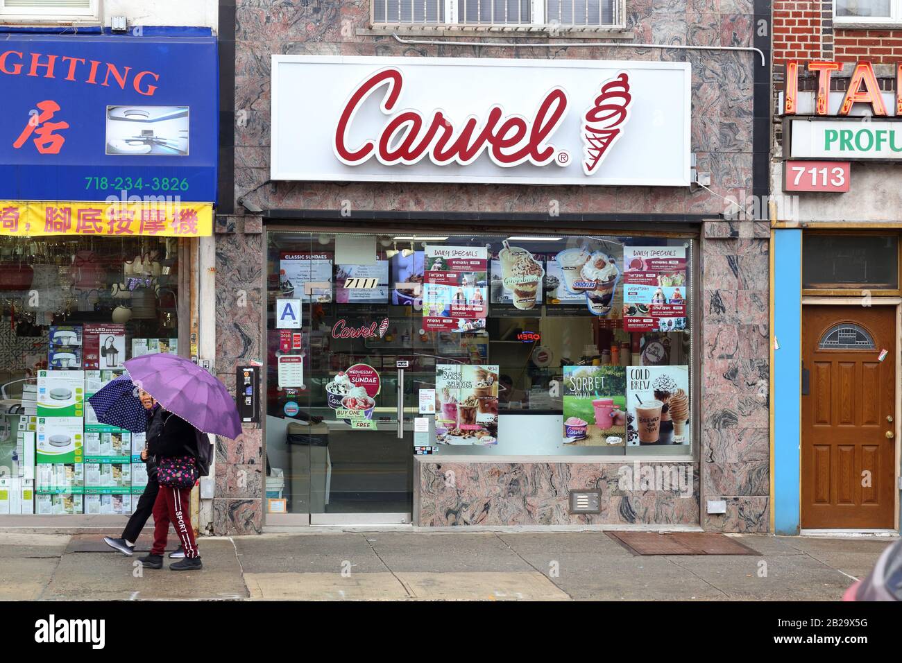 7111 18th ave hires stock photography and images Alamy