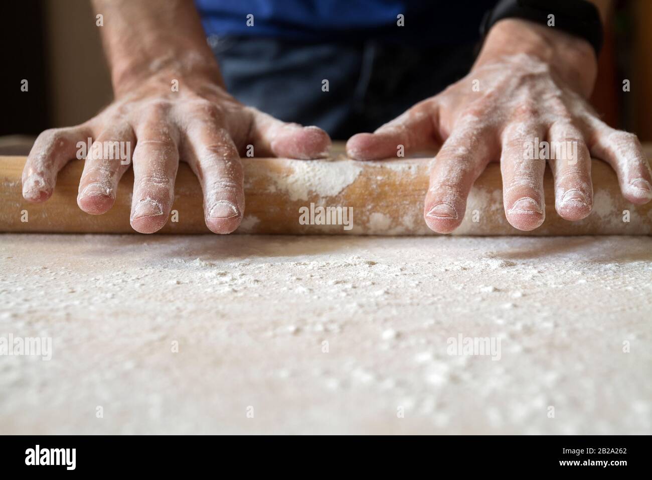 Hands rolling pasta hi-res stock photography and images - Alamy - Handstretched Pasta Rolling Momentum Techniques