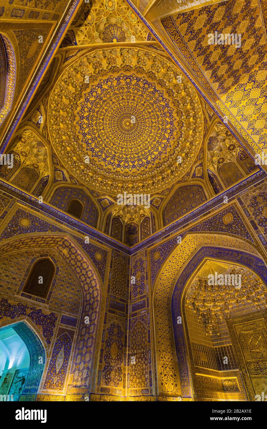 Ceiling paintings of Tilya-Kori Madrasah, Registan Square, Samarkand, Uzbekistan, Central Asia, Asia Stock Photo