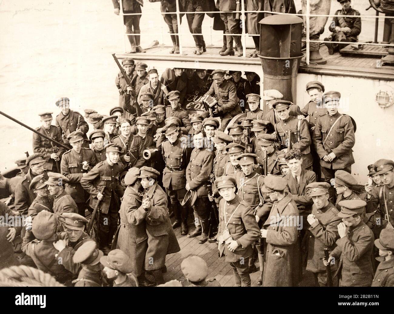 Irish Civil War, a lighter moment during the war, soldiers on board the