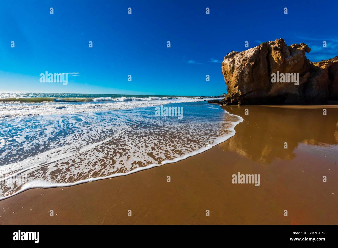 Malibu Beach California High Resolution Stock Photography And Images Alamy