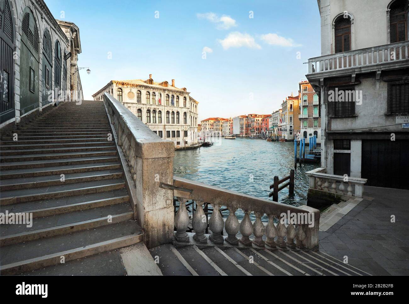 Rialto Bridge over Grand Canal, Venice, Italy - empty staircase and embankment in famous city Stock Photo