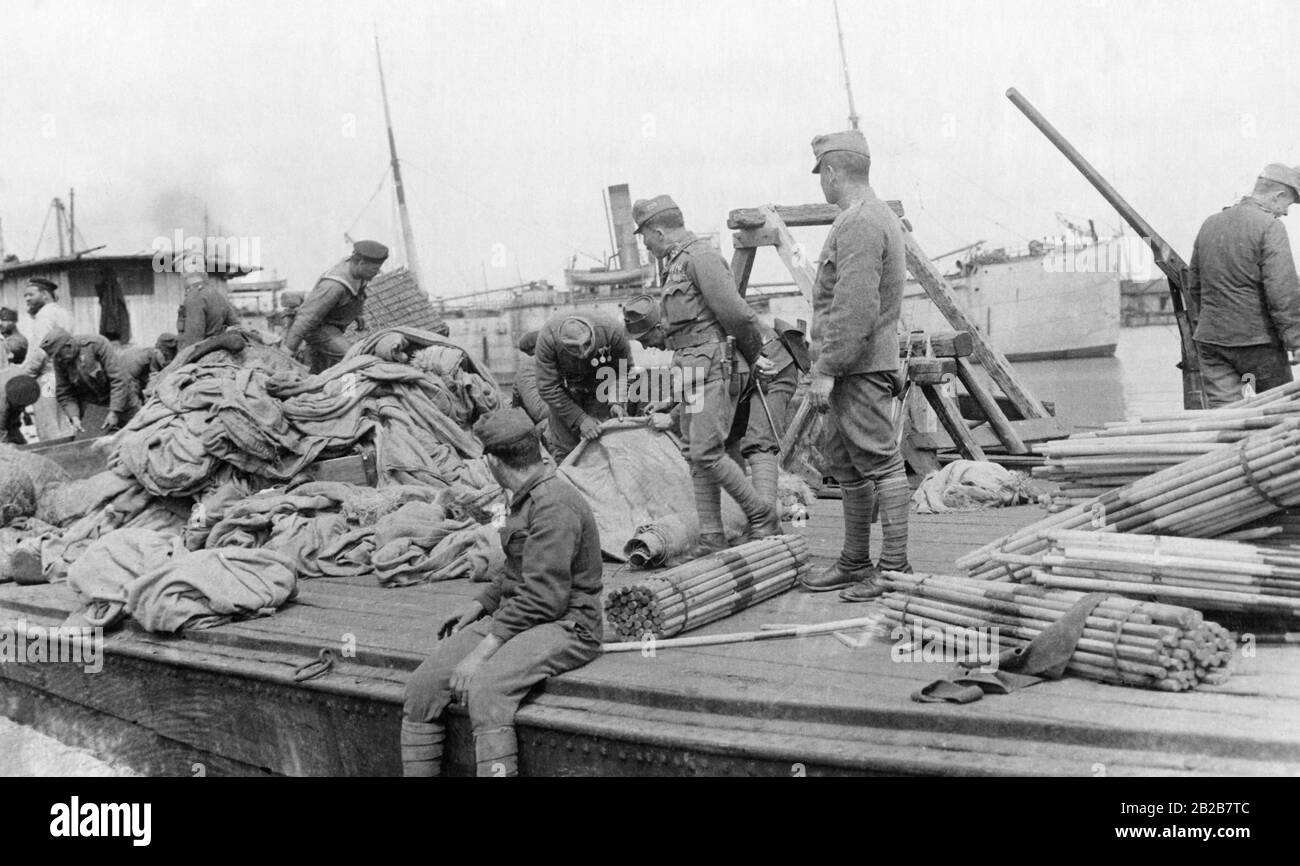 Austro-Hungarian troops have occupied a transporter in the port of Odessa that had been hit by the Bolsheviks. Stock Photo