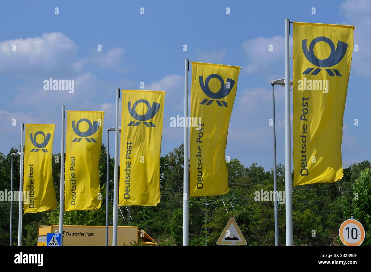 deutsche post berlin charlottenburg