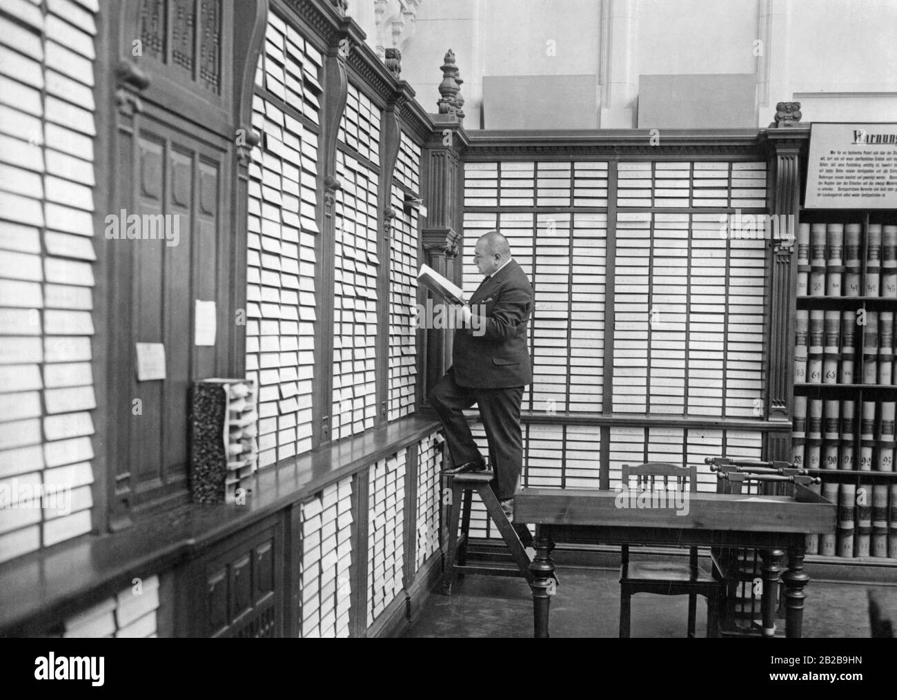 The rogues gallery at police headquarters - NYPL Digital Collections