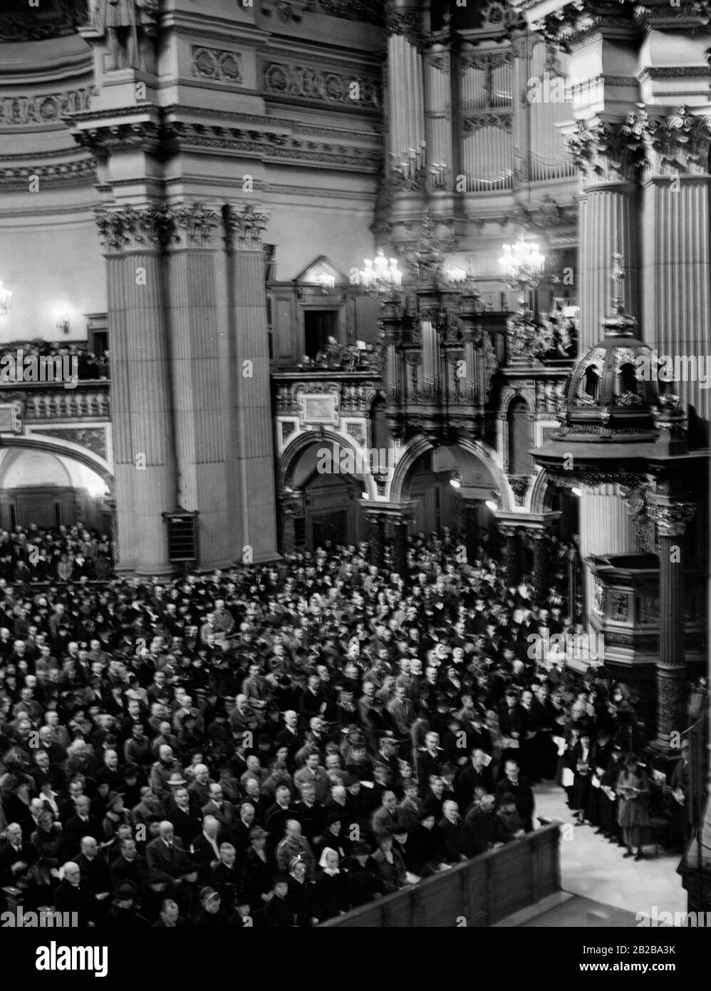 Memorial service of the German Evangelical Church in Berlin on 08.10.1939 on the occasion of the victorious Polish campaign. Stock Photo
