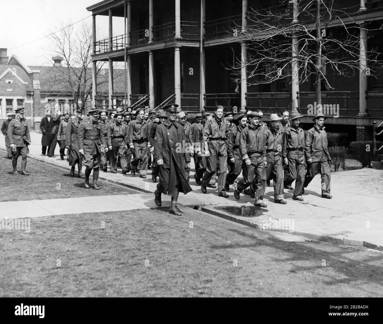 Civilian Conservation Corps (Job creation program): Roosevelt Forest Army practising to march. Stock Photo