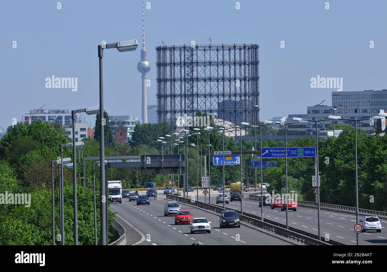 A 103 Stadtautobahn, Schoeneberg, Berlin, Deutschland Stock Photo