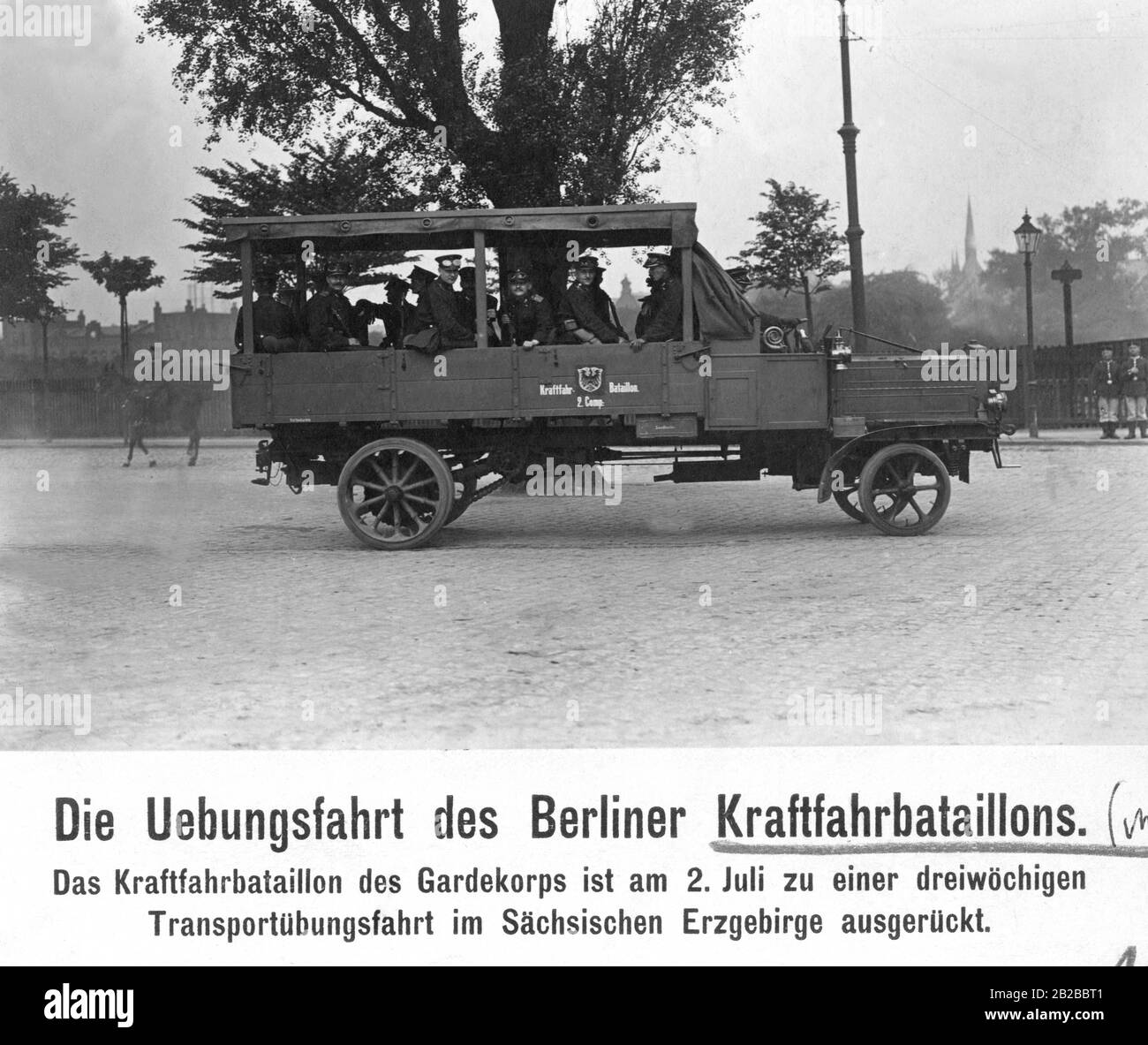 The Berlin motor transport batallion of the Guard Corps on a three-day transport training trip to the Saxon Ore Mountains. Stock Photo