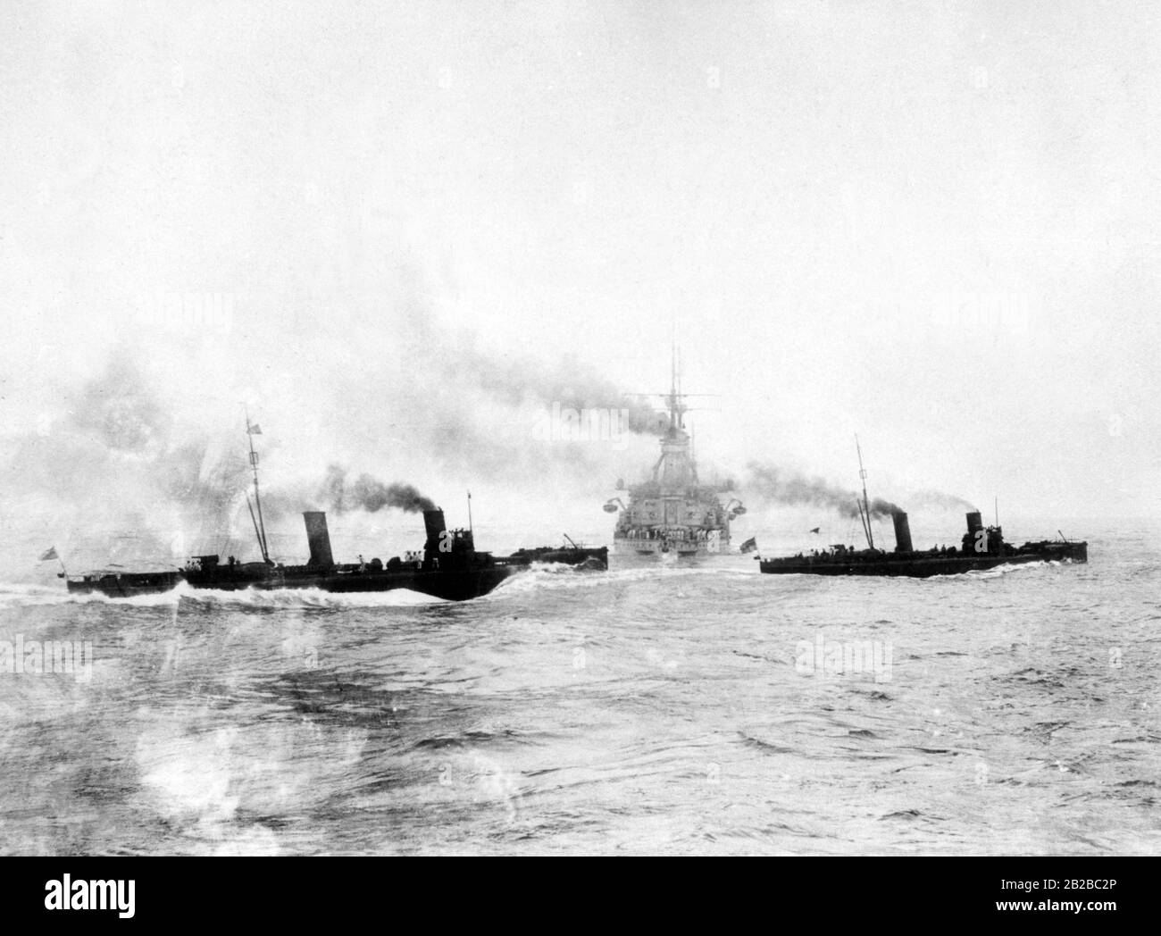 Manoeuvre attack by the German torpedo boat flotilla, right across the line of the own German capital ships. Stock Photo