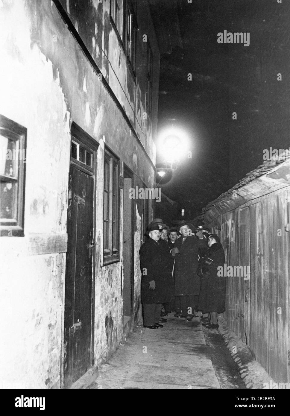 Berliner in the oldest passage of Berlin from the Fischerstrasse to the ...
