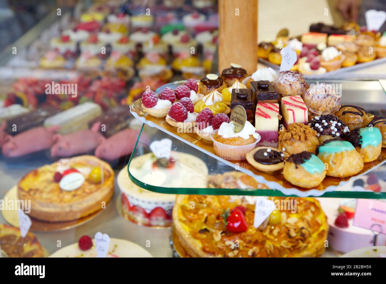 French Patisserie High Resolution Stock Photography And Images Alamy French Patisserie High Resolution Stock Photography And Images Alamy
