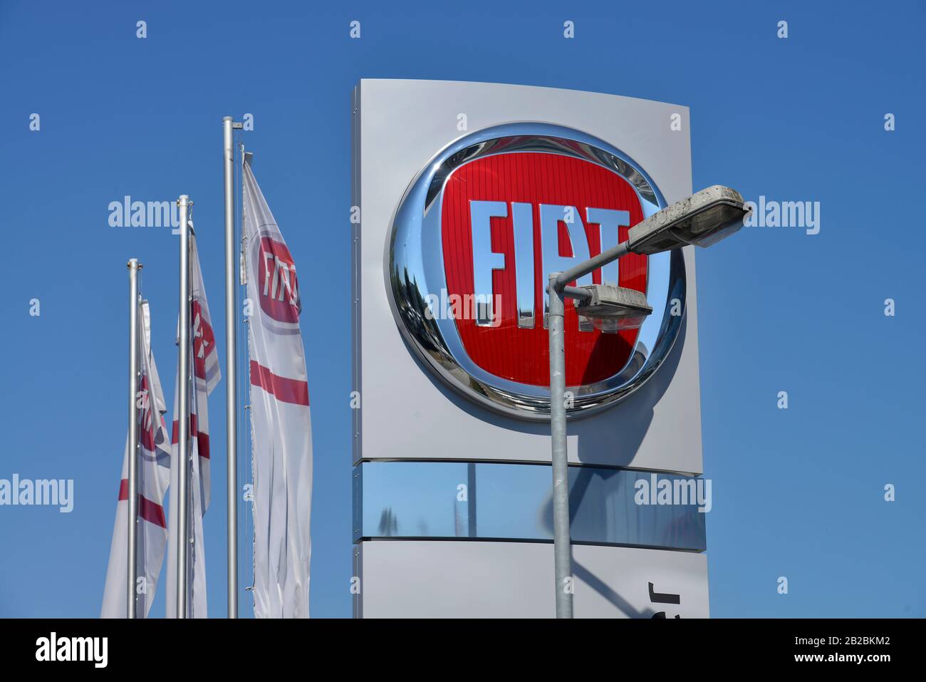 Fiat, Brunsbuetteler Damm, Spandau, Berlin, Deutschland Stock Photo