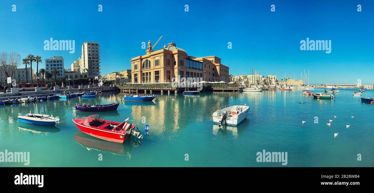 Boats and yachts in port of Bari, Italy Stock Photo Alamy