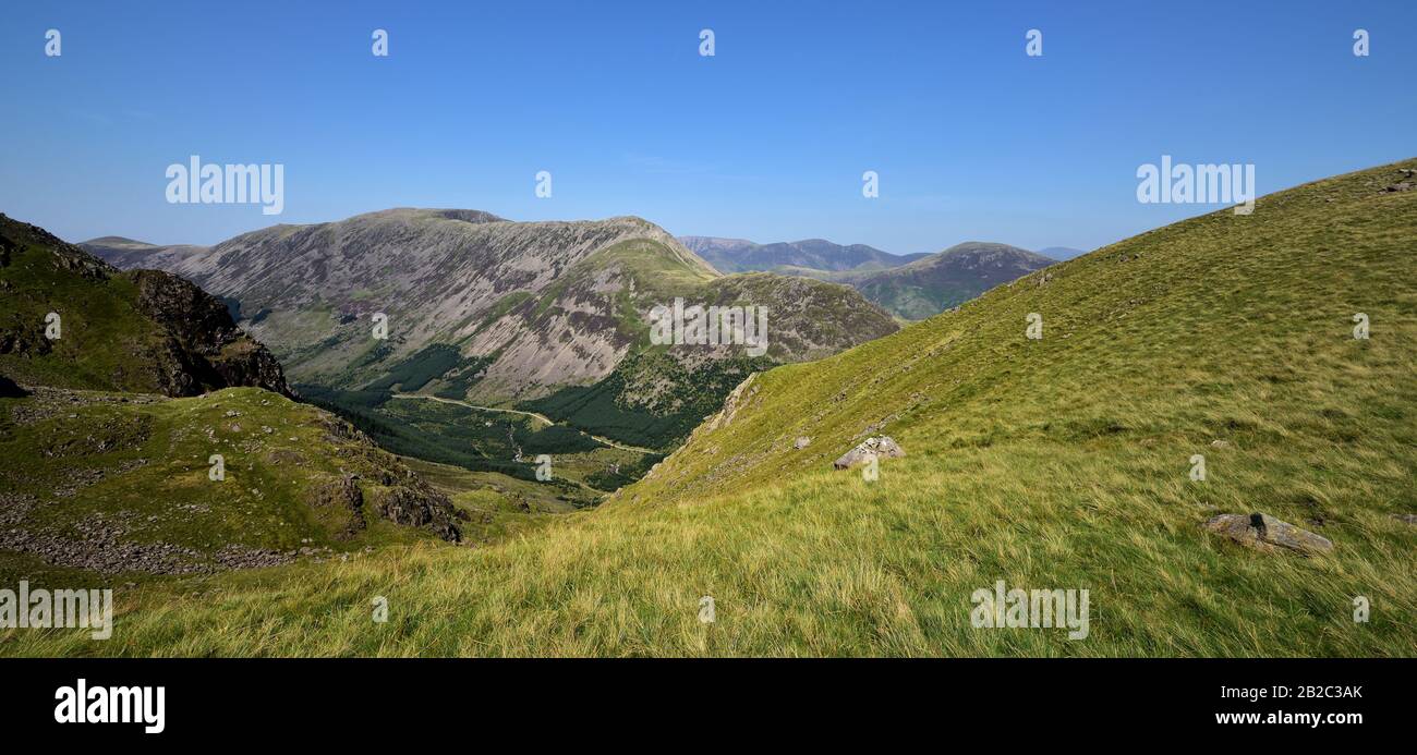 Looking stead pillar hi-res stock photography and images - Alamy