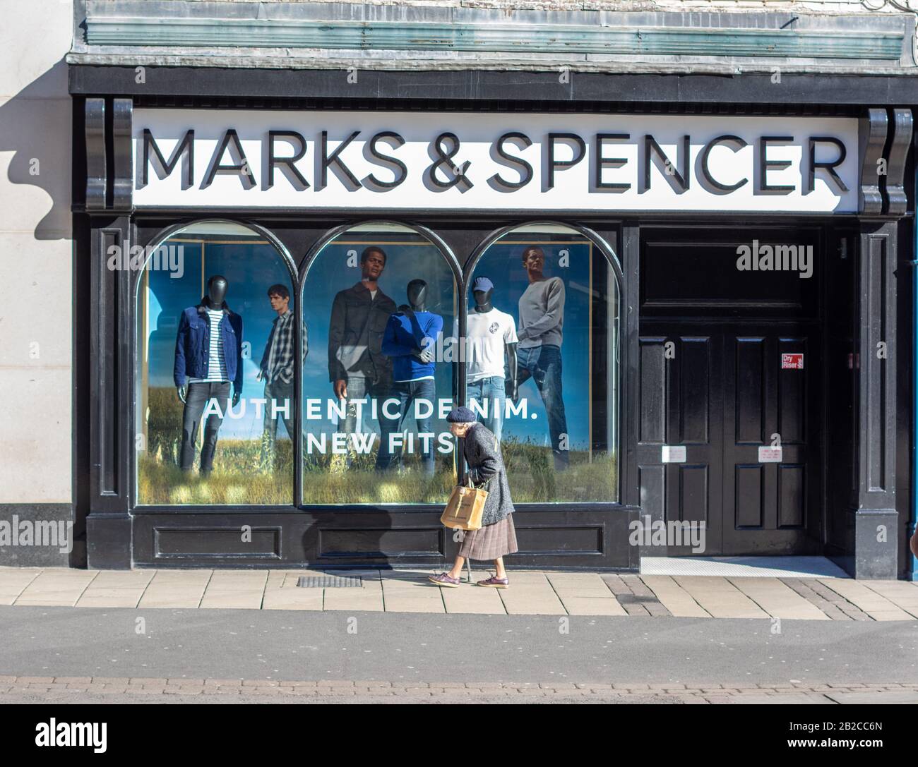 Marks and spencer shop front entrance exterior hires stock photography