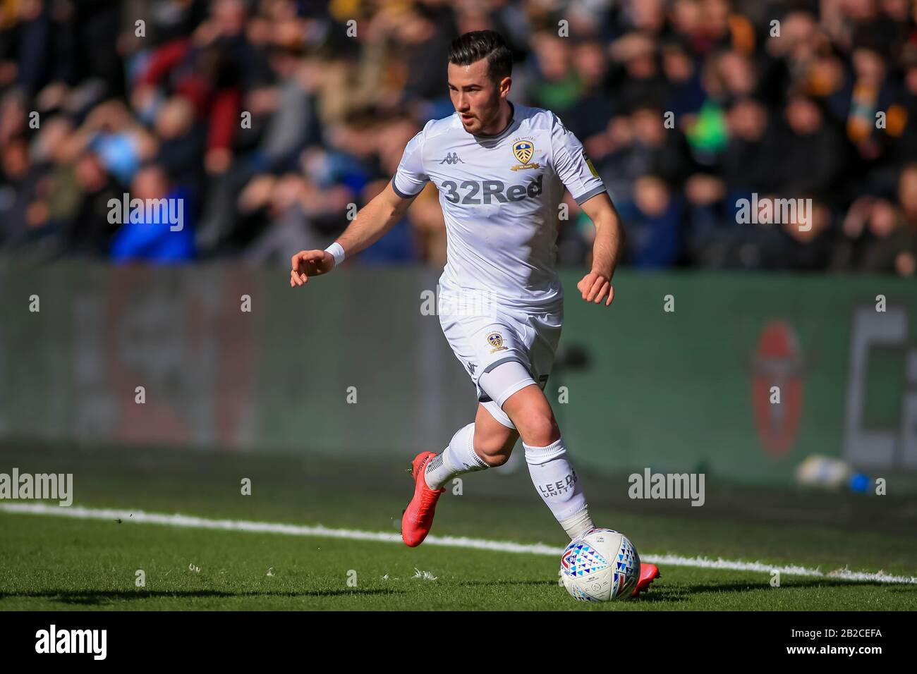 29th February 2020, KCOM Stadium, Hull, England; Sky Bet Championship, Hull City v Leeds United : Jack Harrison (22) of Leeds United in action during the game Stock Photo