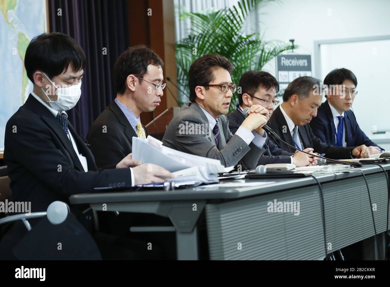 Tokyo, Japan. 2nd Mar, 2020. Yasuyuki Sahara (C) Senior Assistant Minister for Global Health, Minister's Secretariat, Ministry of Health, Labor and Welfare attends a news conference at the Ministry of Foreign Affairs of Japan (MOFA). Sahara spoke about the basic policies to prevent and control of the novel coronavirus outbreak in Japan. Credit: Rodrigo Reyes Marin/ZUMA Wire/Alamy Live News Credit: ZUMA Press, Inc./Alamy Live News Stock Photo
