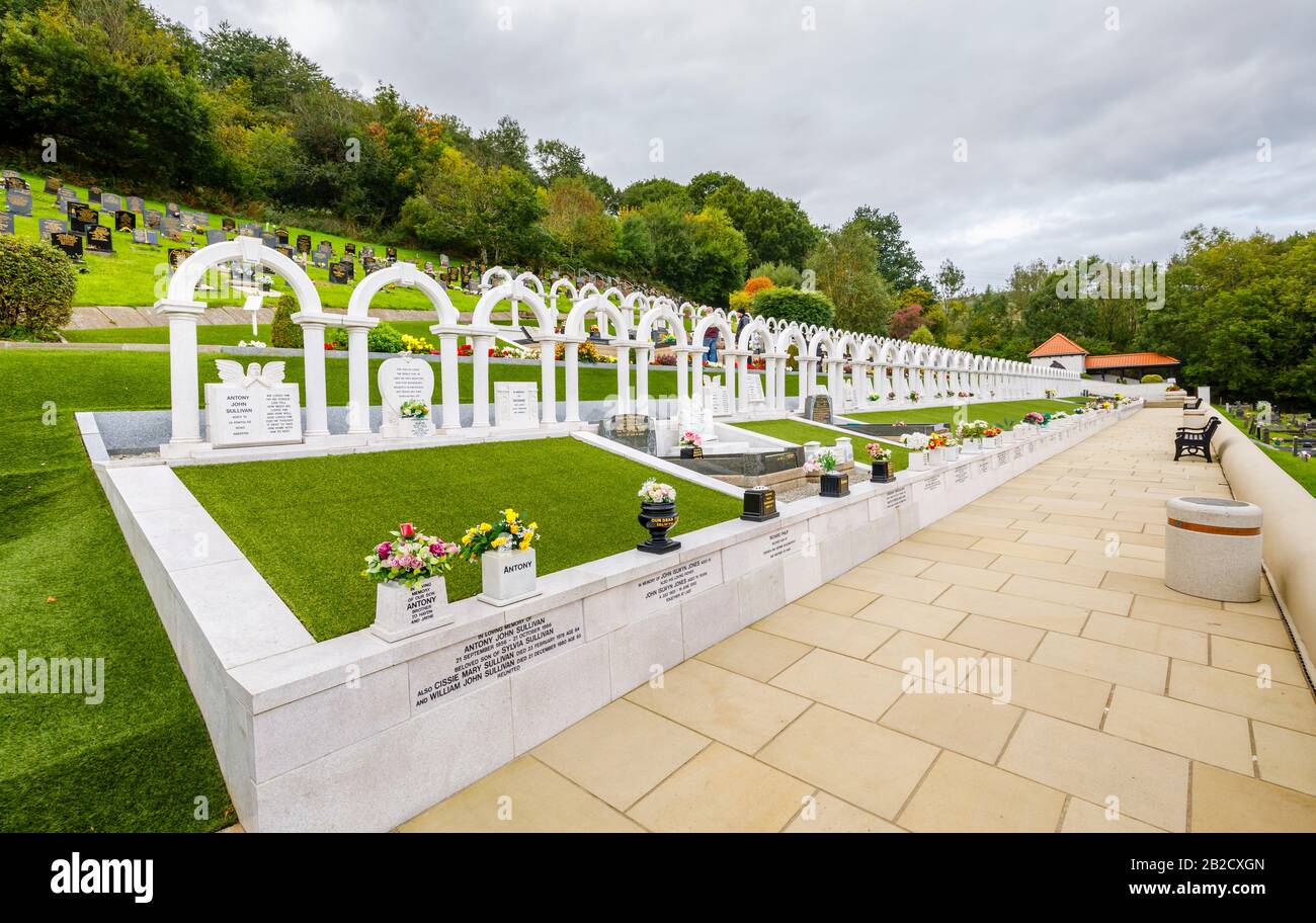 Memorial Arches And Graves Bryntaf Cemetery Aberfan Cemetery memorial-arches-and-graves-bryntaf-cemetery-aberfan-cemetery
