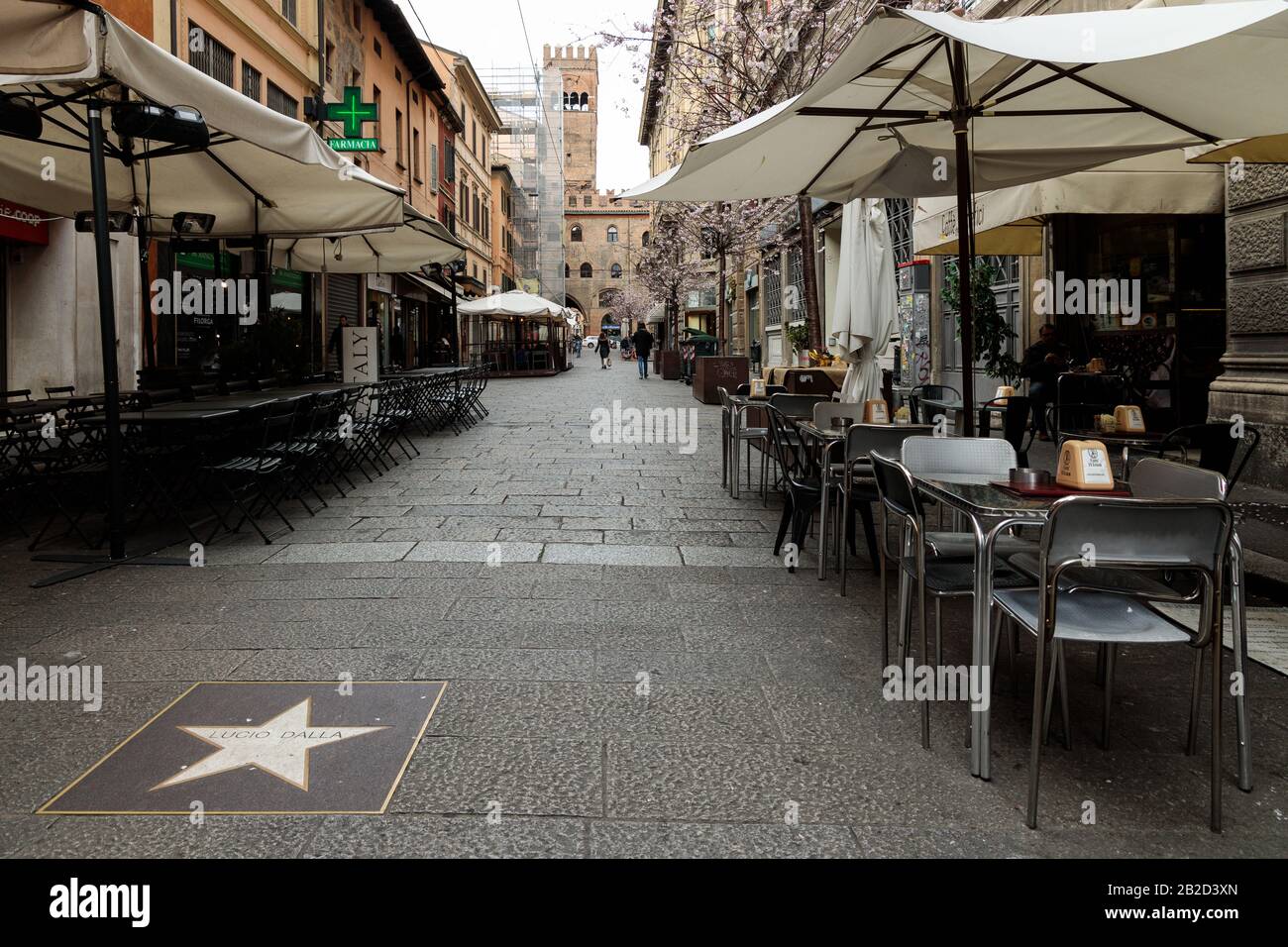 Bologna, Italy. 02nd Mar, 2020. A restaurant in the “Quadrilatero district” which usually attracts hundreds of customers is seen almost empty due to the fear of the residents and tourists for the corona virus on March 02, 2020 in Bologna, Italy. Credit: Massimiliano Donati/Alamy Live News Stock Photo