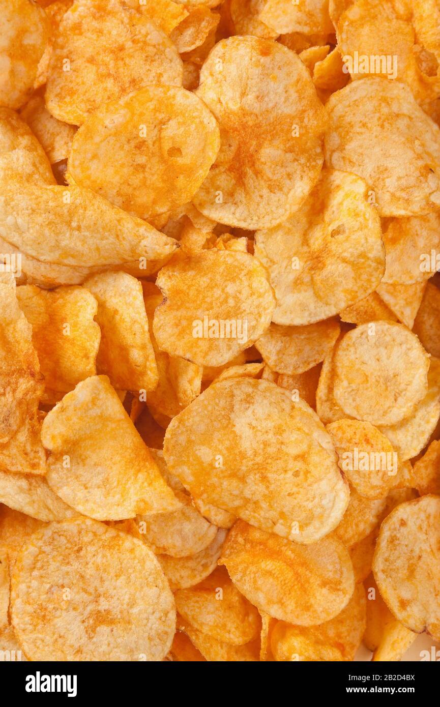 crispy potato chips background Stock Photo Alamy